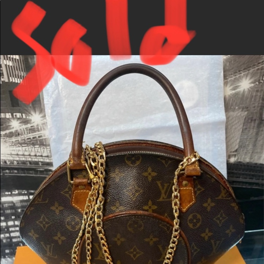 SOLDAuthentic Louis Vuitton Monogram Ellipse Tote Handbag - Picture 2 of 13